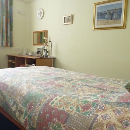 Bridge House B&B Τσέλτενχαμ Εξωτερικό φωτογραφία
