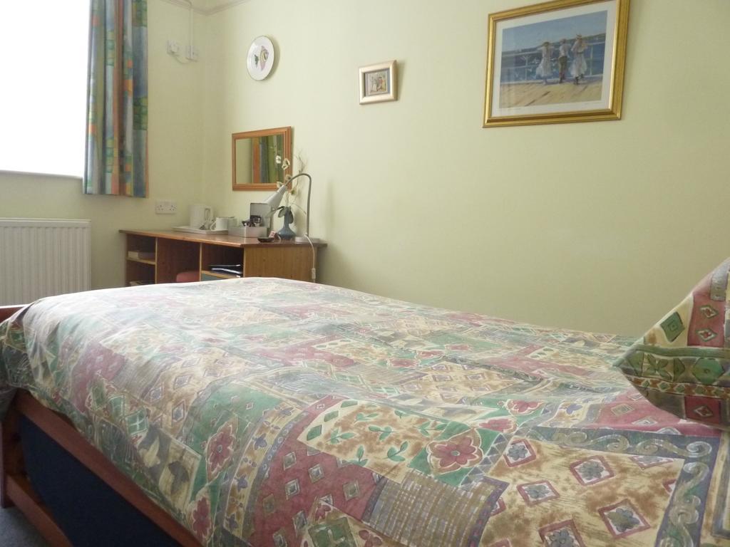 Bridge House B&B Τσέλτενχαμ Εξωτερικό φωτογραφία
